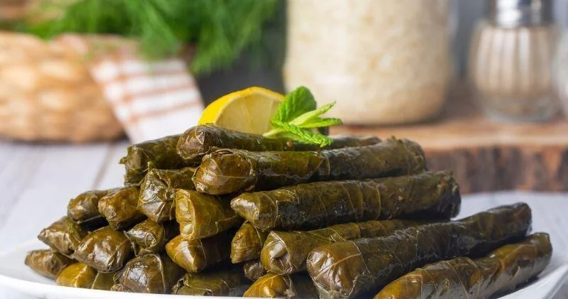 Sumaqlı yarpaq dolması resepti