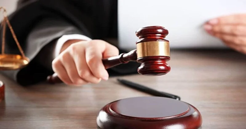 Müdafiə Nazirliyi Arxiv İdarəsinin sabiq rəisinin məhkəməsi başladı