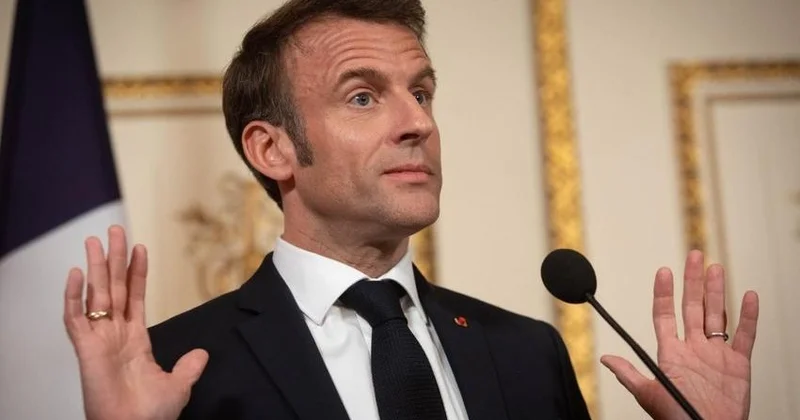 Makron sosial şəbəkələrin qadağan olunmasını dəstəklədi “Uşaqların beyni satılmır...”