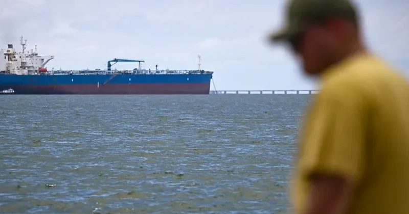 “Bloomberg“: Hindistanın tədarükdən imtinasından sonra Rusiya neftini daşıyan tankerlər dənizdə qalıb