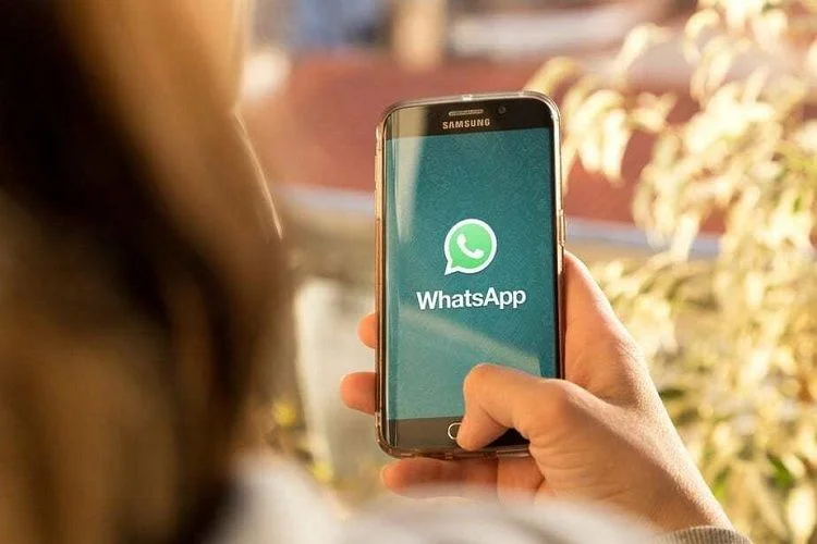 Rusiyada WhatsApp ı cəzalandırıldı 17 milyon cərimə