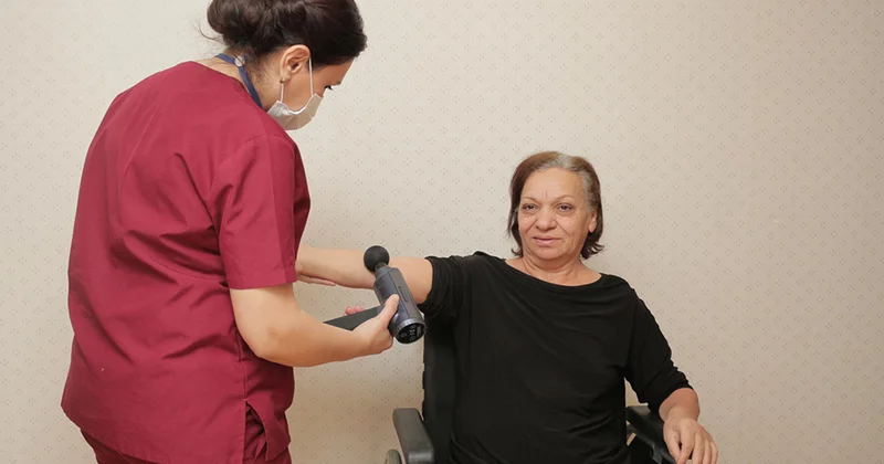 6100 nəfər evlərində reabilitasiya xidməti alır Fotolar