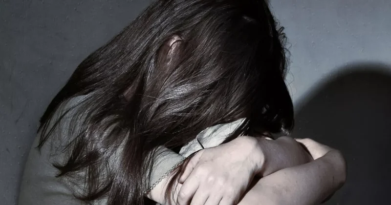 В Узбекистане 13 летняя девочка забеременела от друга семьи