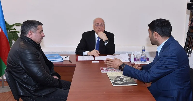 Zakir Fərəcov sakinlərlə görüşüb