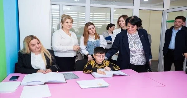 Reabilitasiya müəssisəsinə infotur təşkil olundu