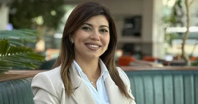 “Birgə kitab oxumaq, şəkillər üzərindən danışmaq və açıq suallar vermək uşaqlarda nitq inkişafını sürətləndirir”