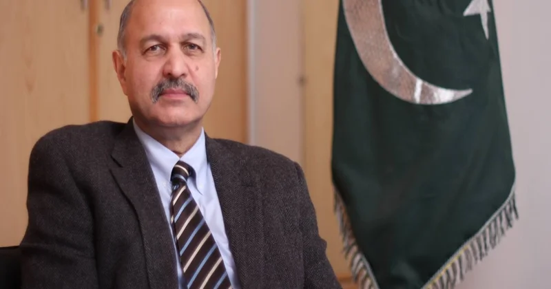 Senator: Əfqanıstan ərazisindən Pakistana qarşı terror məqsədilə istifadə edilərsə, cavab sərt olacaq