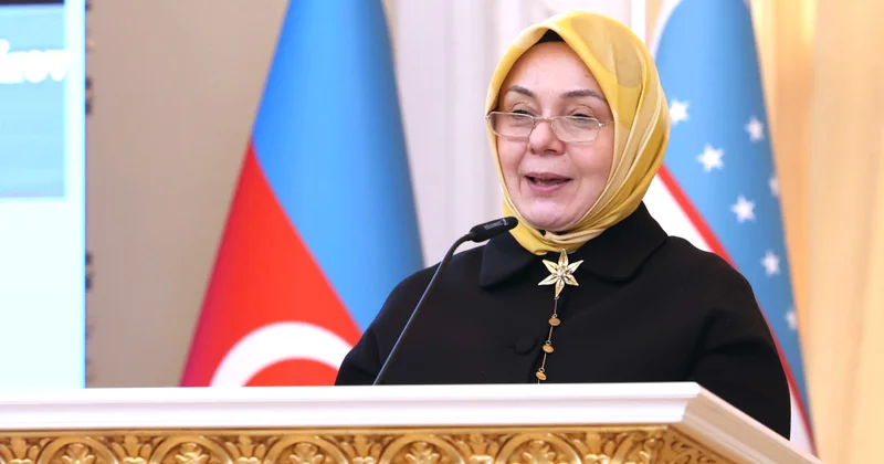 Celile Ötken: Yüz il sonra eyni məkanda Birinci Türkoloji Qurultayın iştirakçılarının xatirəsi yad edilir