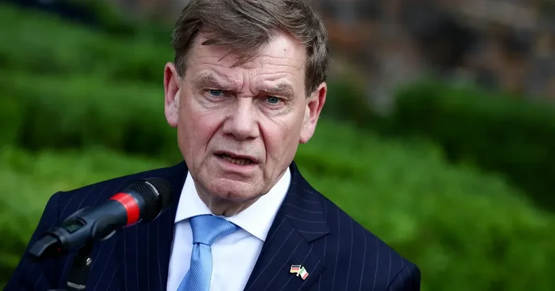 Вадефуль: Идет подготовка к встрече представителей США и Ирана в Пакистане