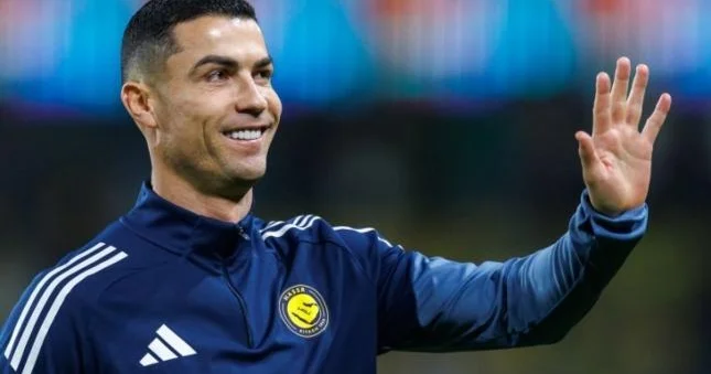 Ronaldo qayıtdı Şəkil
