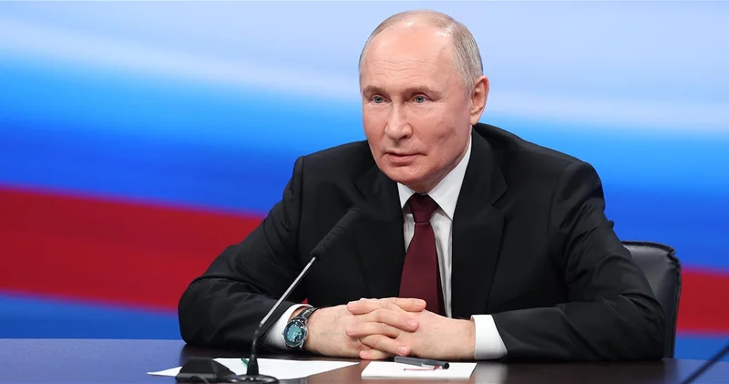 Путин поблагодарил руководство Азербайджана за поддержку Русского театра в Баку