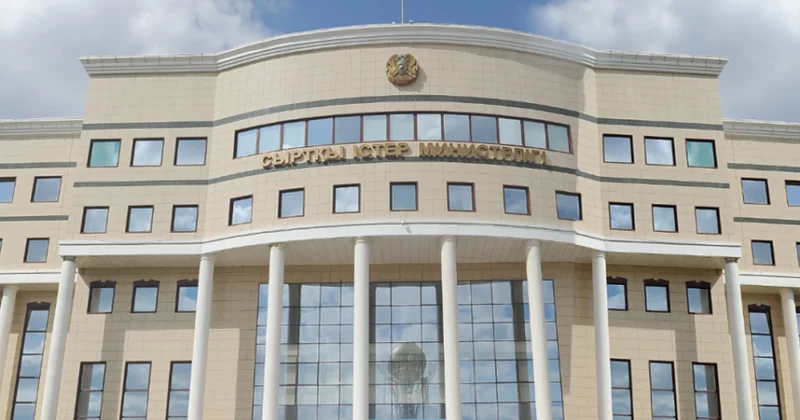 Казахстан снял ограничения на поездки в Египет