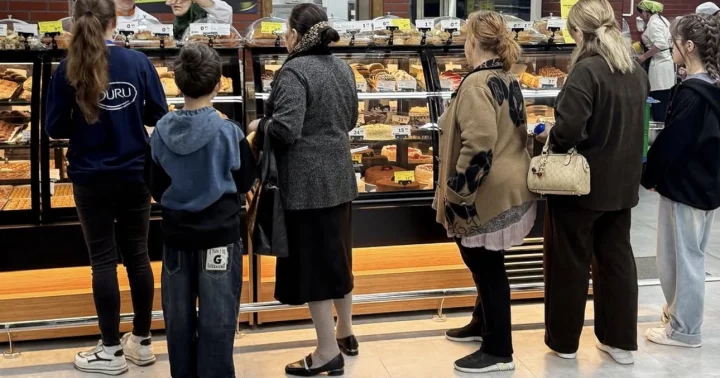 Supermarketlər şəbəkəsi Şəkidə 3 cü mağazasını açıb