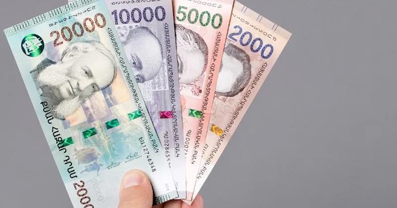 Ermənistanda ən böyük vergi ödəyiciləri açıqlanıb Rusiya şirkətləri ilk onluqda yer alıb