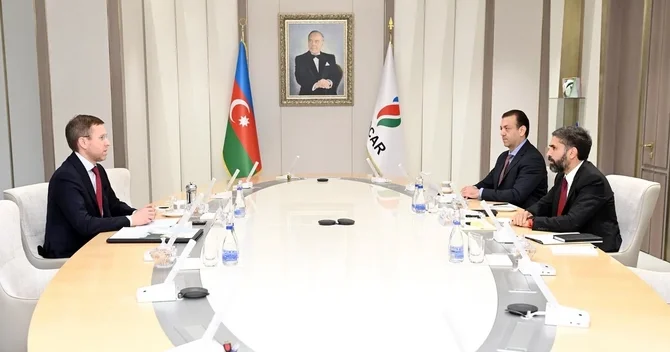 SOCAR Ukrnafta ilə əməkdaşlığın inkişafını müzakirə edib