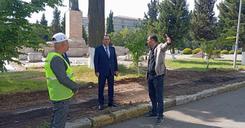 Taleh Qaraşov Lənkəranda bərpa yenidənqurma işləri ilə yerində tanış olub FOTOLAR