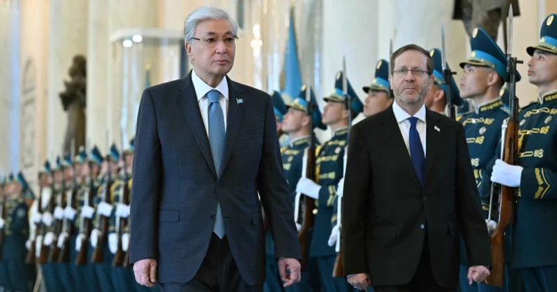 İsrail Prezidenti Astanada səfərdədir
