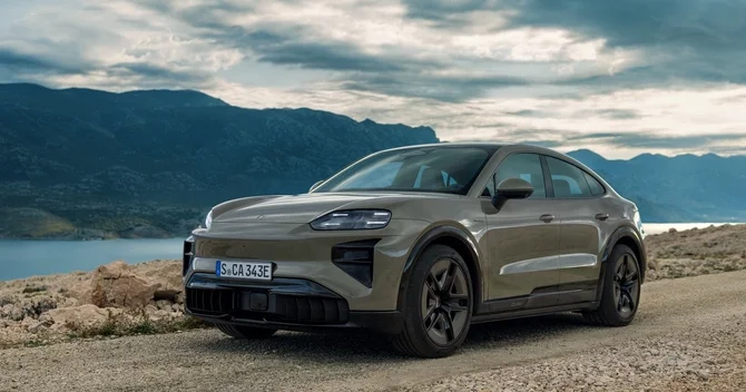 Porsche SUV model sırasını genişləndirir