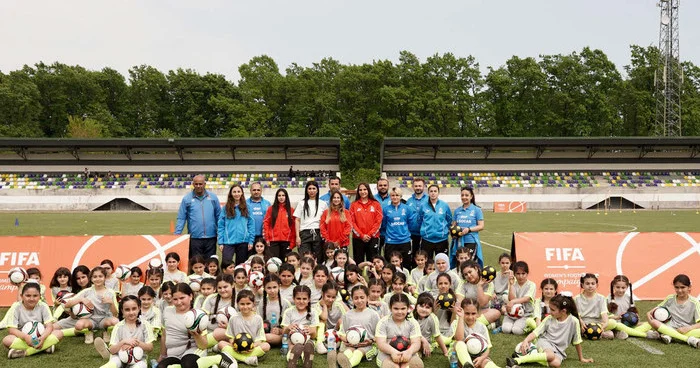 Lənkəranda qızlar üçün futbol festivalı keçirilib FOTO