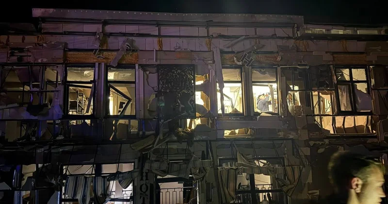 Rusiya Odessaya zərbə endirdi: Yaralananlar var FOTO