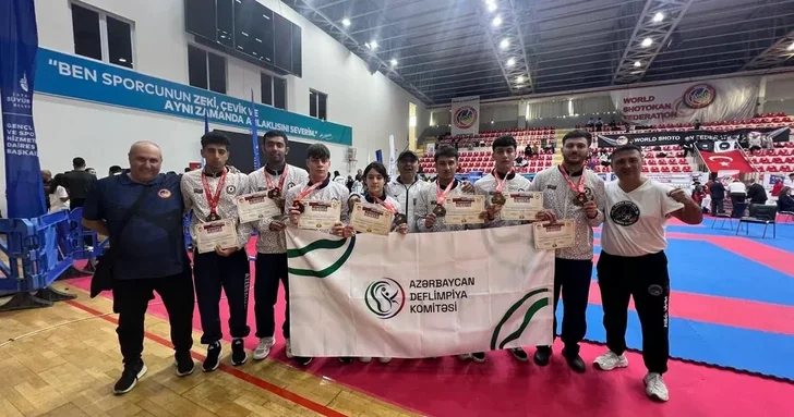 Сборная Азербайджана успешно выступила на чемпионате мира по каратэ шотокан в Турции