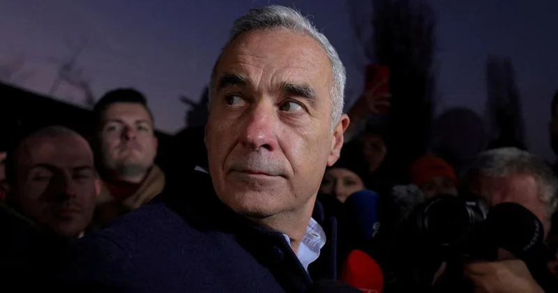 Джорджеску объявил об уходе из политики