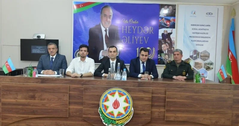 Gənc məhbuslarla görüş keçirildi yeni layihə təqdim olundu
