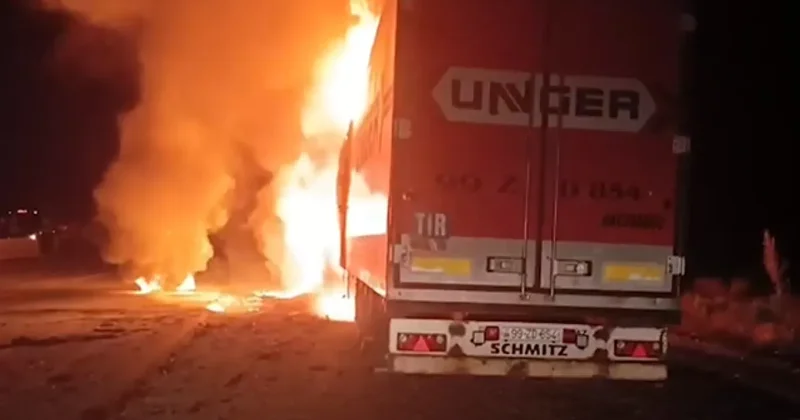 В Уджаре загорелся грузовик Видео