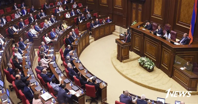 Парламент Армении отклонил текст заявления к 80 летию Победы