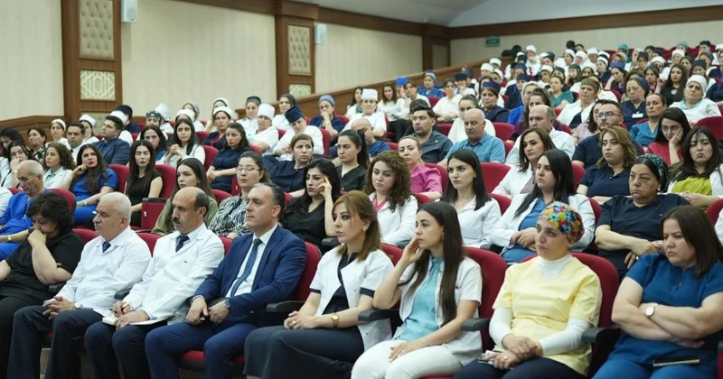 Naxçıvanda tibbi xidmətin təşkili, görülən işlər və qarşıda duran vəzifələr müzakirə olunub
