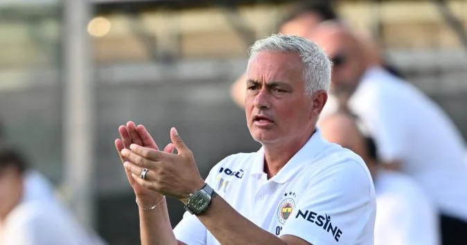 Mourinyo: Avropada türk futbolu tarixinin görmədiyindən daha çox finalda oynadım