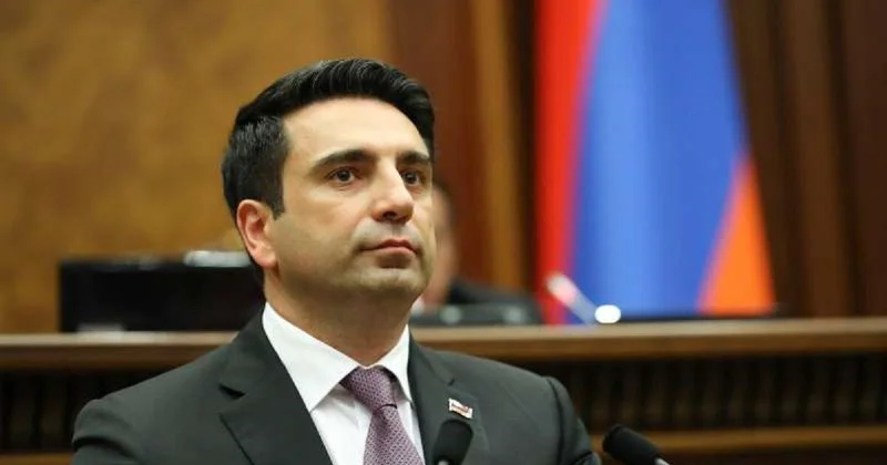 “Biz Azərbaycana qarşı ərazi iddiaları irəli sürürük...” Simonyandan etiraf