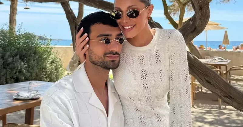 Mahir Emreli sevgilisi ilə İbizada FOTO