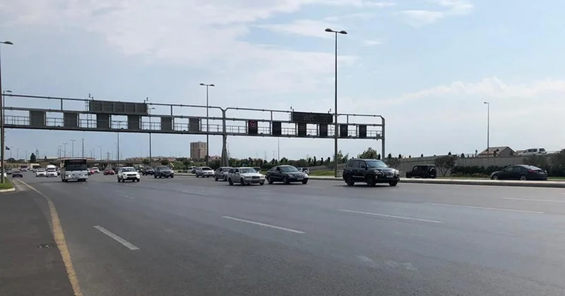 Доходы Фонда Автомобильные дороги в прошлом году превысили прогноз на 176,4 млн манатов