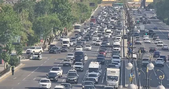 Bakının hansı küçələrində sıxlıq var?