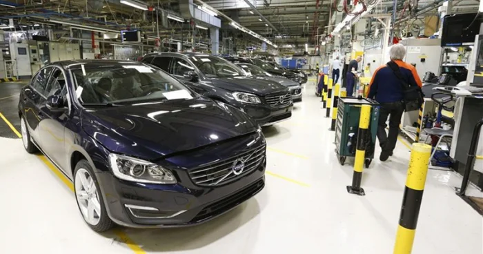 “VolvoCars” işçilərini kütləvi ixtisar edir