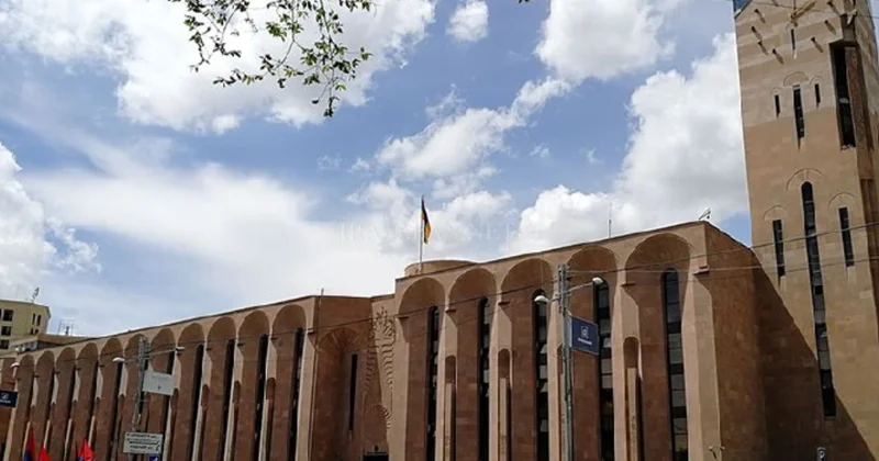 İrəvan meriyasında axtarışlar aparılır: Saxlanılanlar var