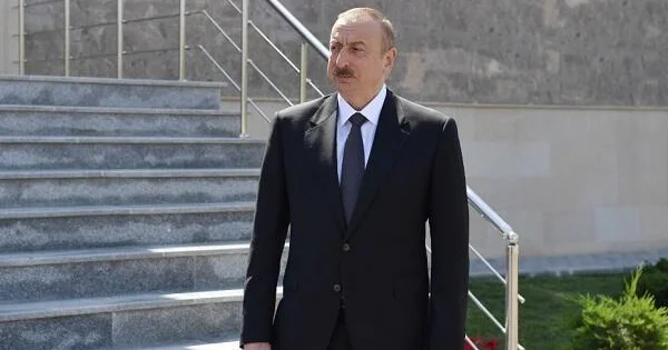 Prezident Laçında yeni kəndin açılışında...