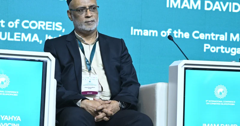 David Munir: Müsəlmanları cəmiyyətin təhlükəli elementi kimi göstərməyə çalışan siyasi qruplar var