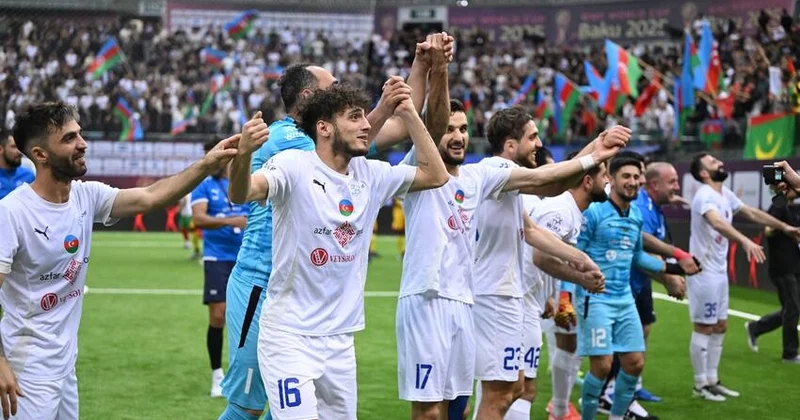 DÇ: Azərbaycan millisi dünya çempionunu yenib 1/4 finala yüksəldi