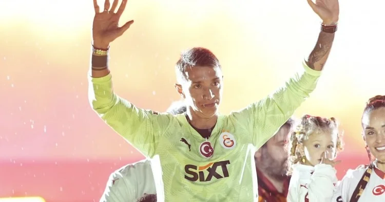 Qalatasaray da Muslera dönəmi başa çatır