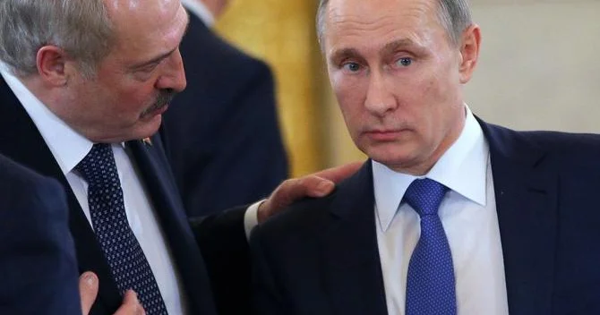 Putin Lukaşenko ilə danışdı