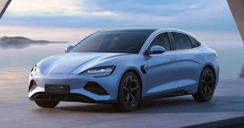 “Tesla” dan 4 dəfə ucuz! Çin şirkəti Maskı “əzib keçir”
