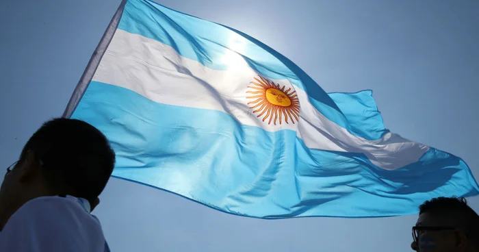 Argentina Londona xatırlatma edib