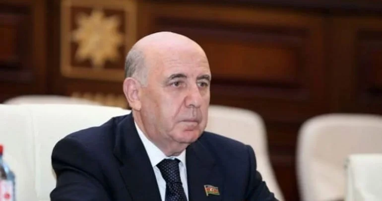 Bu şəxslərin də pensiya yaş həddi aradan qaldırılmalıdır Komitə sədri