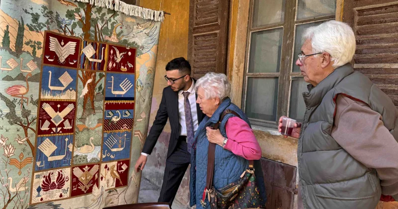 Azərbaycan xalçaları İtaliyada sərgilənib
