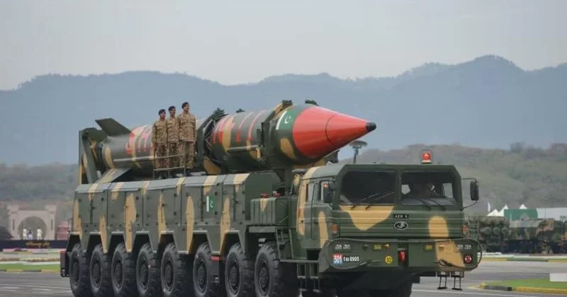 Pakistan Hindistanı nüvə raketi ilə vurub?