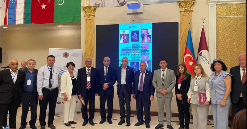 Faiq Ələkbərli “Türk Oğuz dünyasında Azərbaycan Əfşar Türk dövlətinin yeri və rolu” mövzusunda məruzə ilə çıxış edib Bir Cevap Yazın
