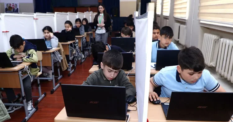 Nazirliyin qərarı valideynlərdə narazılıq yaratdı “12 15 manat pul ödəmişik