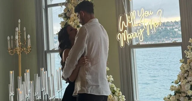 Türkiyə millisinin üzvündən romantik evlilik təklifi Video